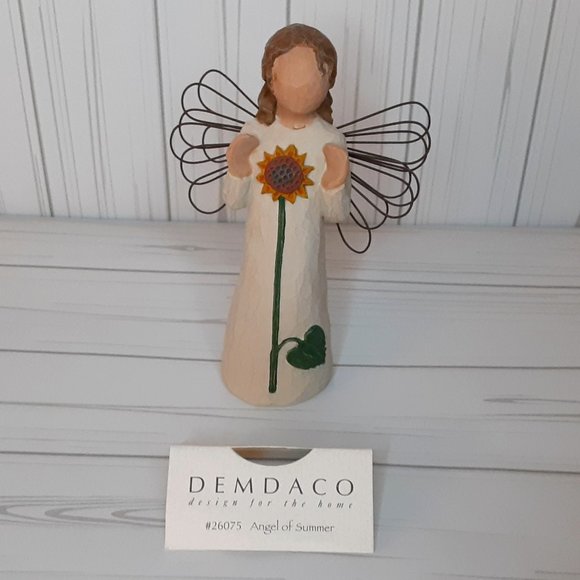 2001 Willow Tree Angel of Summer